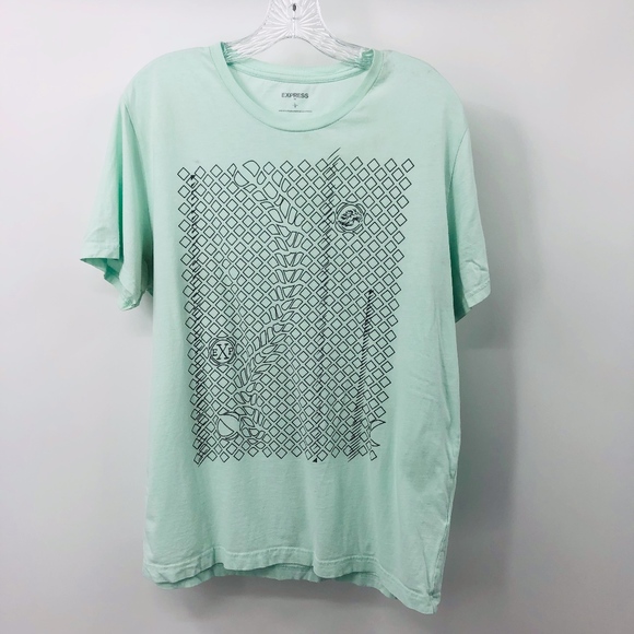 4 for $25 SALE!!!! Men's Express graphic T-shirt - Picture 4 of 8